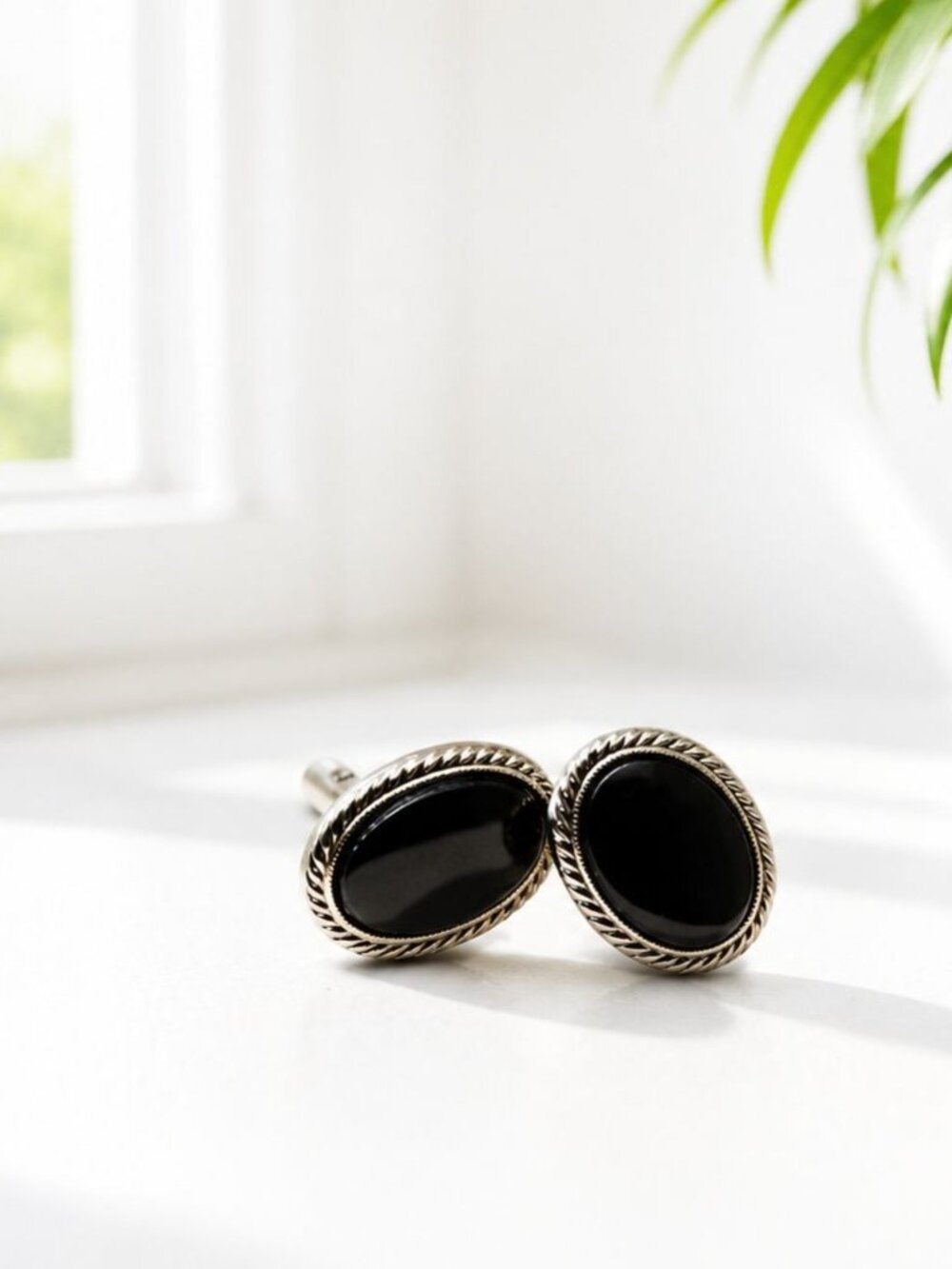 Vintage Oval Black Onyx & Silver Tone Cufflinks With Rope Trim Design Elegant Me